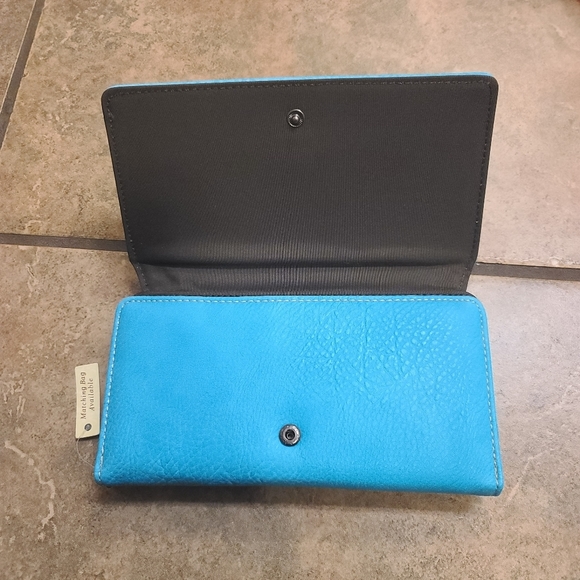 Montana West Concho Leather studded floral embroidered Wallet Western Boho NWT - Picture 6 of 12